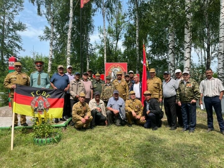 Аксубай районында Көнбатыш төркеме гаскәрләренә һәйкәл ачылды