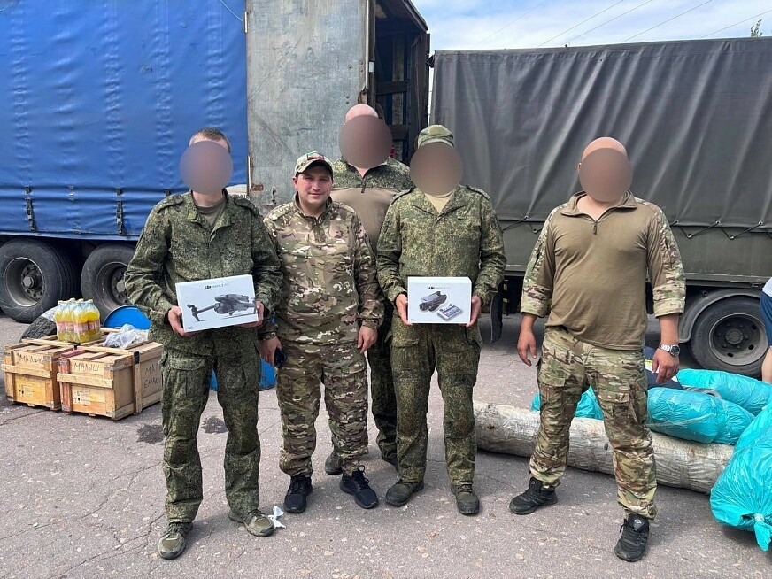 Түбән Кама районы Башкарма комитеты җитәкчесе хәрбиләргә гуманитар йөк китерде