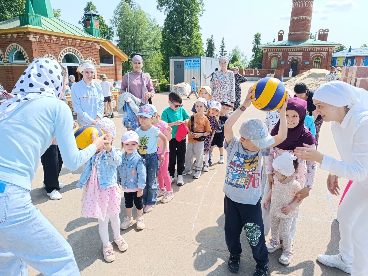Сабаның Лесхоз бистәсендә Корбан гаете уңаеннан балалар өчен бәйрәм булды
