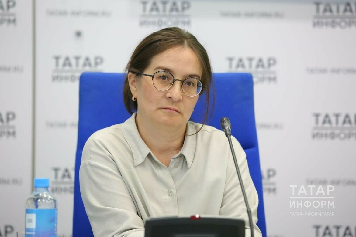 Ландыш Әбударова: Яшь язучыларга әдәбиятның теориясен бирү кирәклеген аңладык