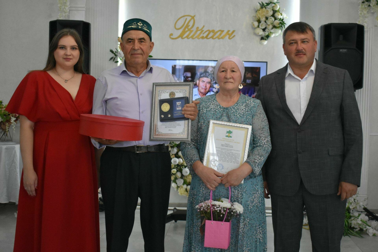Кайбычның Мөрәле авылында яшәүче гаилә «Мәхәббәт һәм тугрылык өчен» медаленә лаек булды