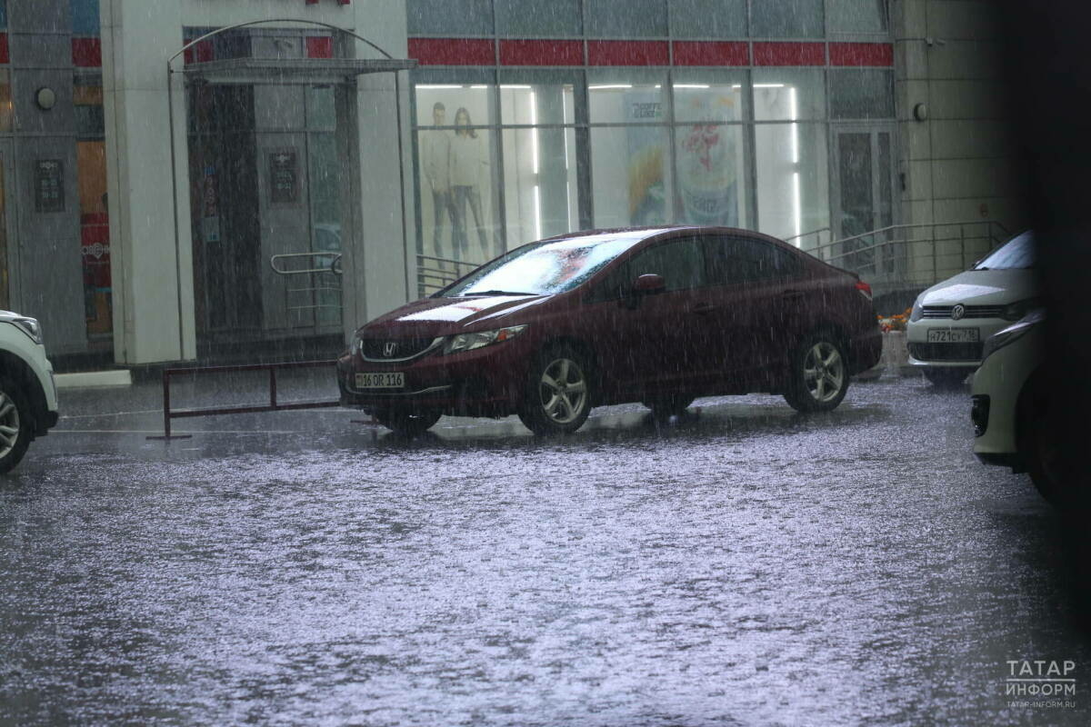 Татарстанда якшәмбе көнне урыны белән көчле яңгыр явачак