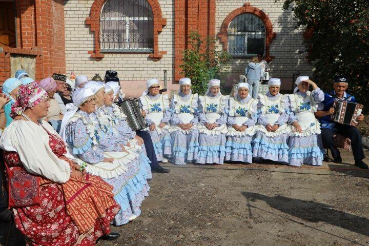Апас Туган якны өйрәнү музее коллективы районның юбилеена багышланган чара уздырды