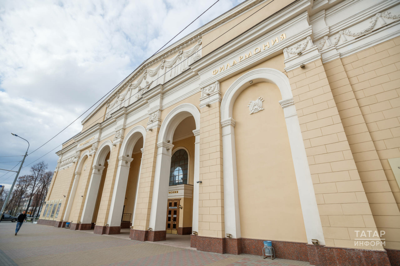 Филармония бакчасында Әлфия Авзаловага һәйкәл куячаклар