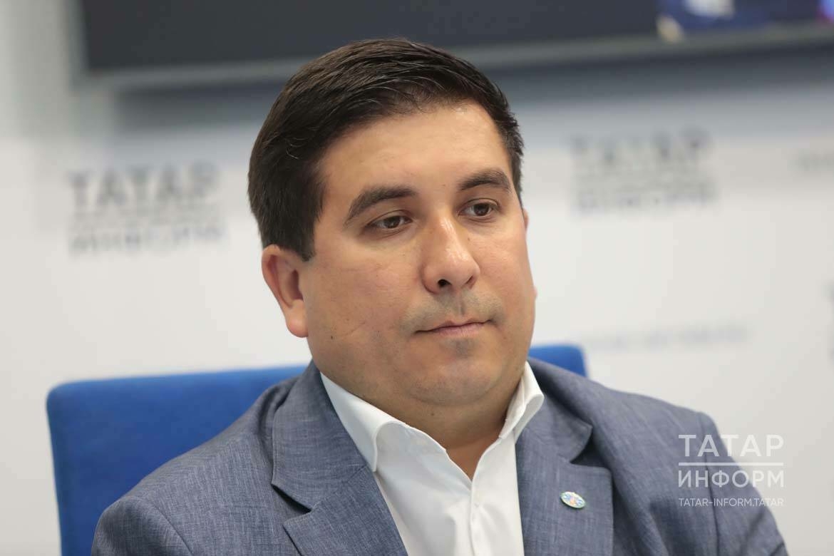 Данис Шакиров «Уйнагыз, гармуннар!» фестивалендә аеруча актив төбәкләрне атады