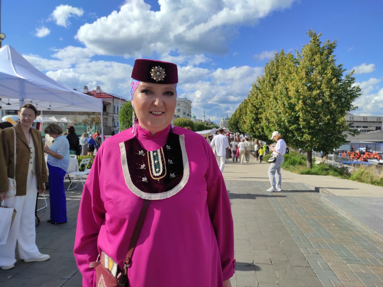 Гөлназ Бәдретдин Печән базары турында: Өйне милли итеп бизәп булганын күрсәтәсебез килде