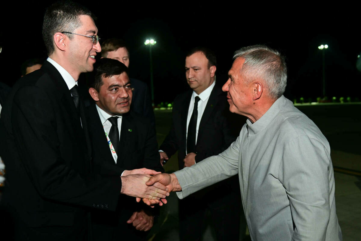 Рөстәм Миңнеханов Төрекмәнстанга эш визиты белән килде