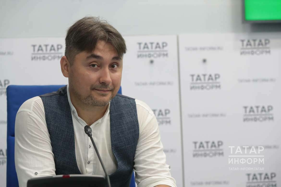 Илфак Хафизов «Бистә шәле» фестивале турында: Балык Бистәсенең йөзек кашы