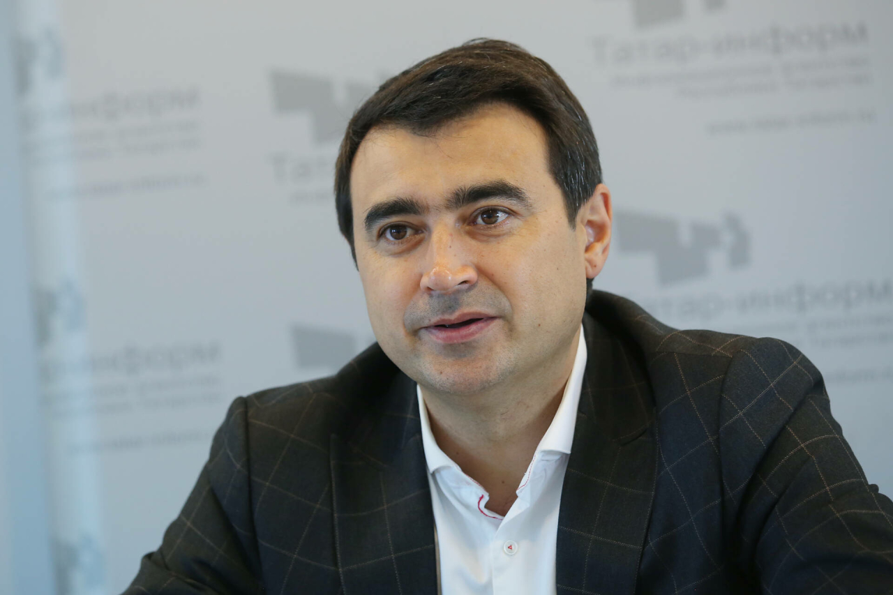 Рөстәм Асаев «Яңа дулкын» фестивале турында: Минем өчен бу – шәйтан туе кебегрәк чара