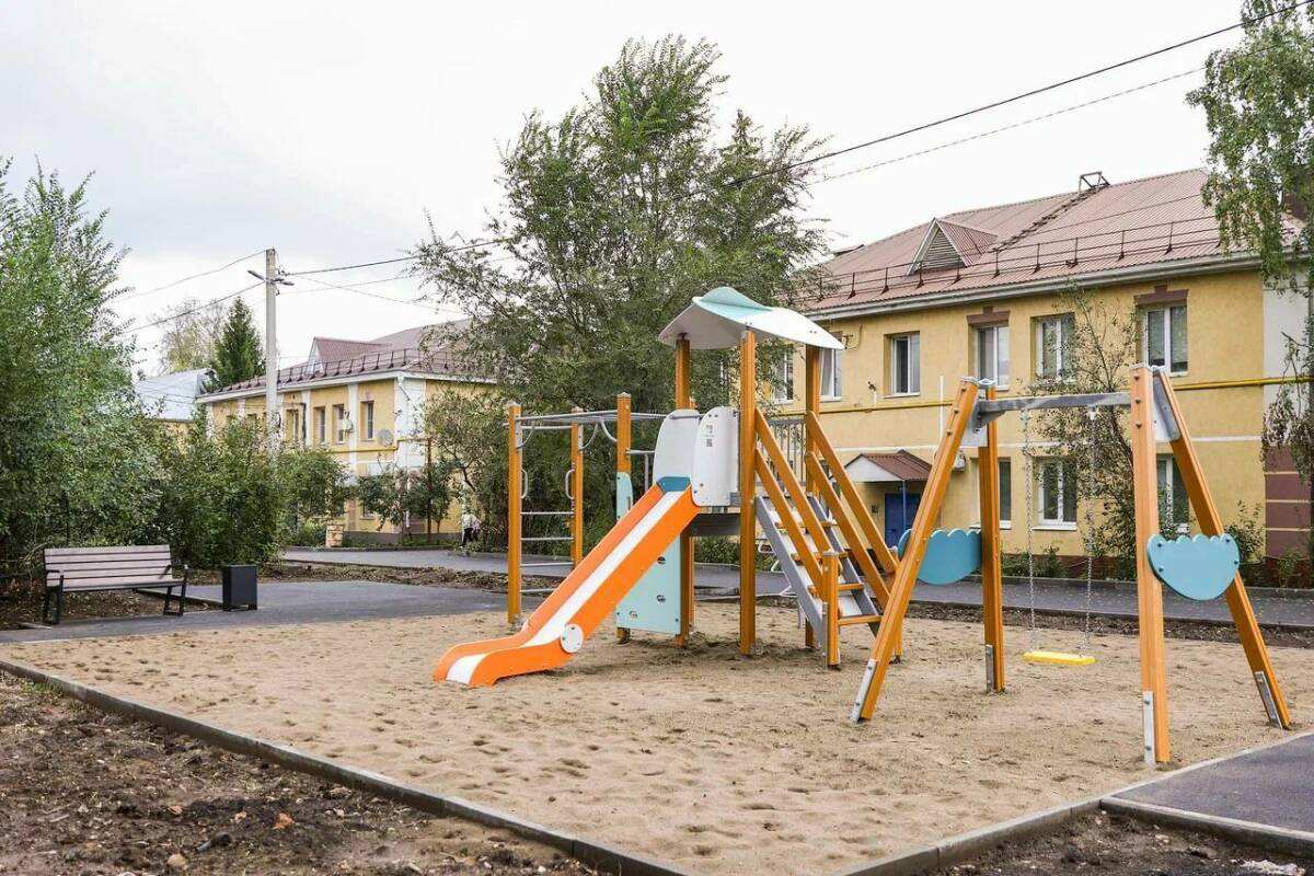 Әлмәттә «Безнең ишегалды» программасы кысаларында 20дән артык территория төзекләндерелә