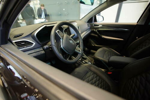 Россиядә яңа җиңел автомобильнең уртача бәясе 3,48 млн сумга кадәр арткан