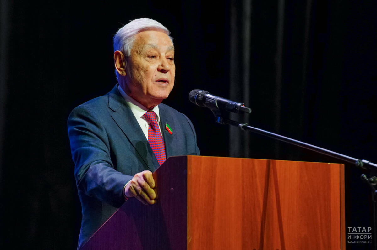 Мөхәммәтшин: Журналистлар дәүләт сәясәтен актив таратучы булып тора