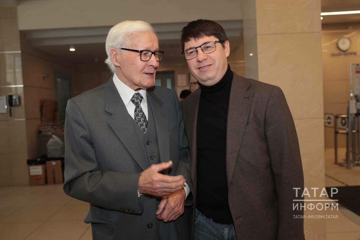 Рөстәм Нәбиуллин «Татар-информ» фотобанкына фотоархивын тапшырачак