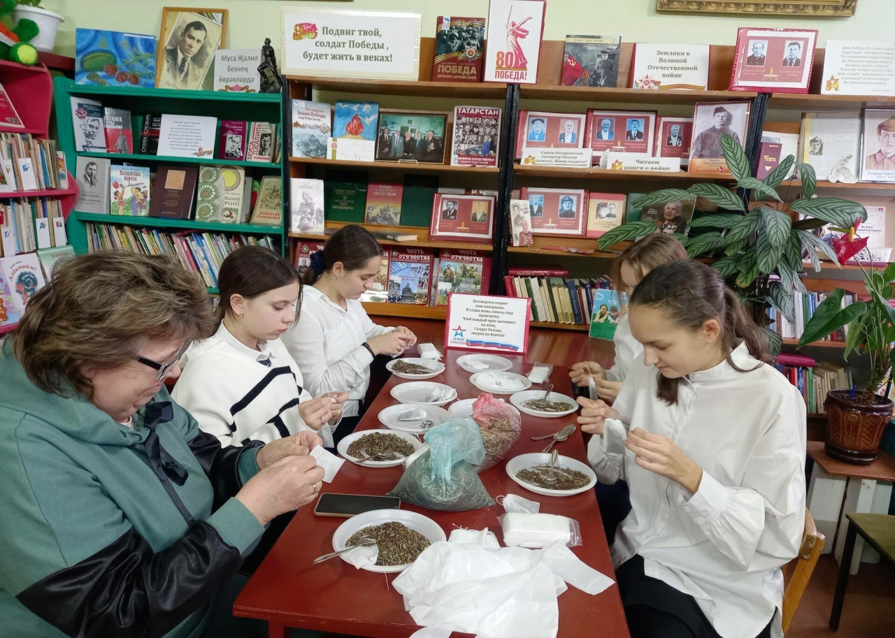 Бөгелмәдә махсус операция хәрбиләре өчен 800 кап үлән чәе әзерләгәннәр