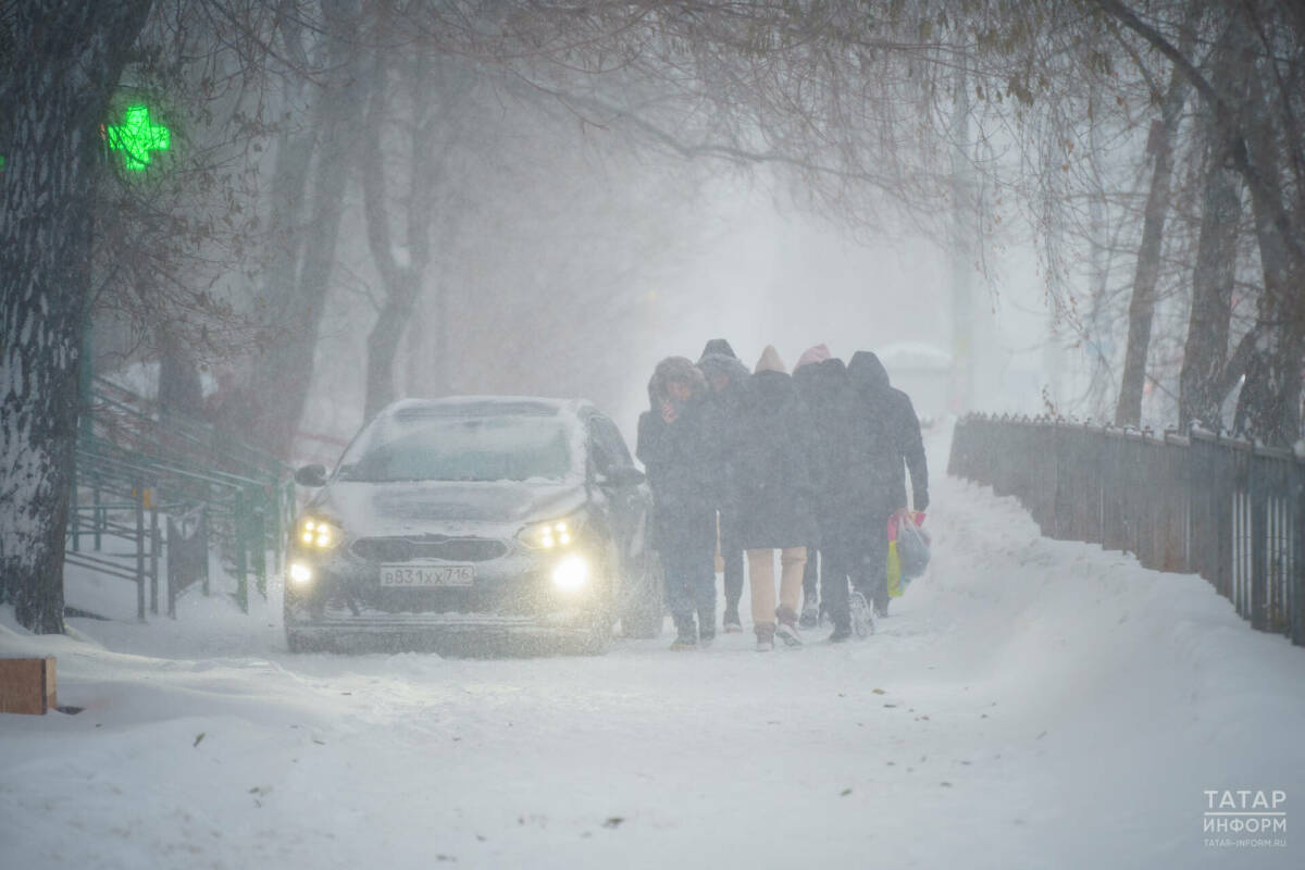 Татарстанлыларга буран һәм көчле җил вакытында иминлек чаралары турында искәрттеләр