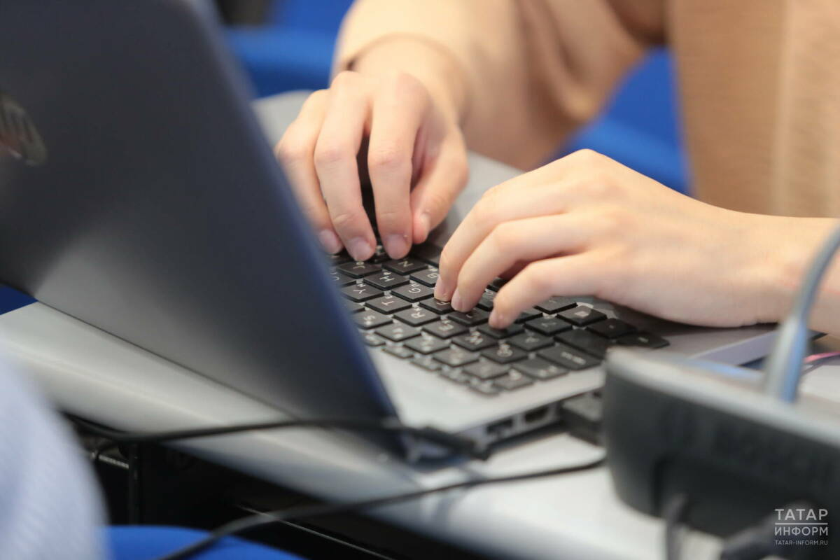 Россиялеләргә артык салкын көннәрдә өйдән эшләргә рөхсәт итәргә мөмкиннәр