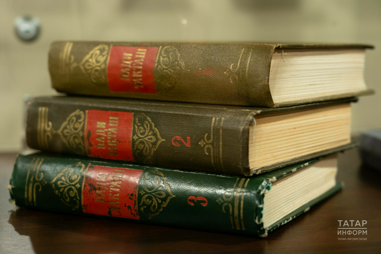 Татар китабы йортында «Такташның беренче китабы» күргәзмәсе эшли башлады