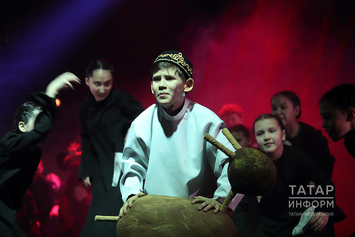 «Апуш» студиясе «Тукай. Ярлыкагыл» спектакле премьерасын тәкъдим итте