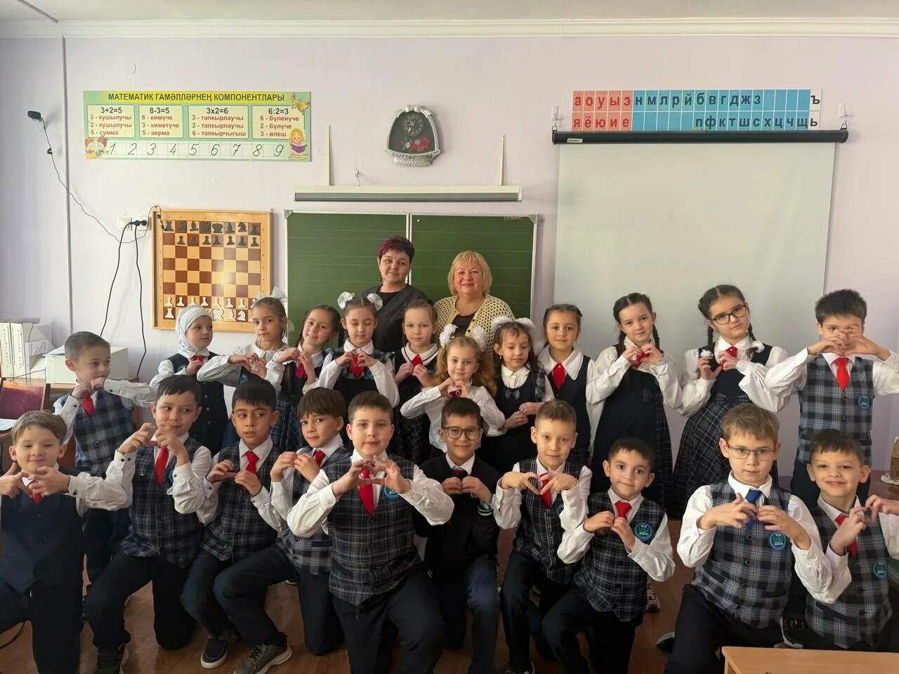 Лениногорскиның 11нче гимназиясендә иҗат дәресләре узды