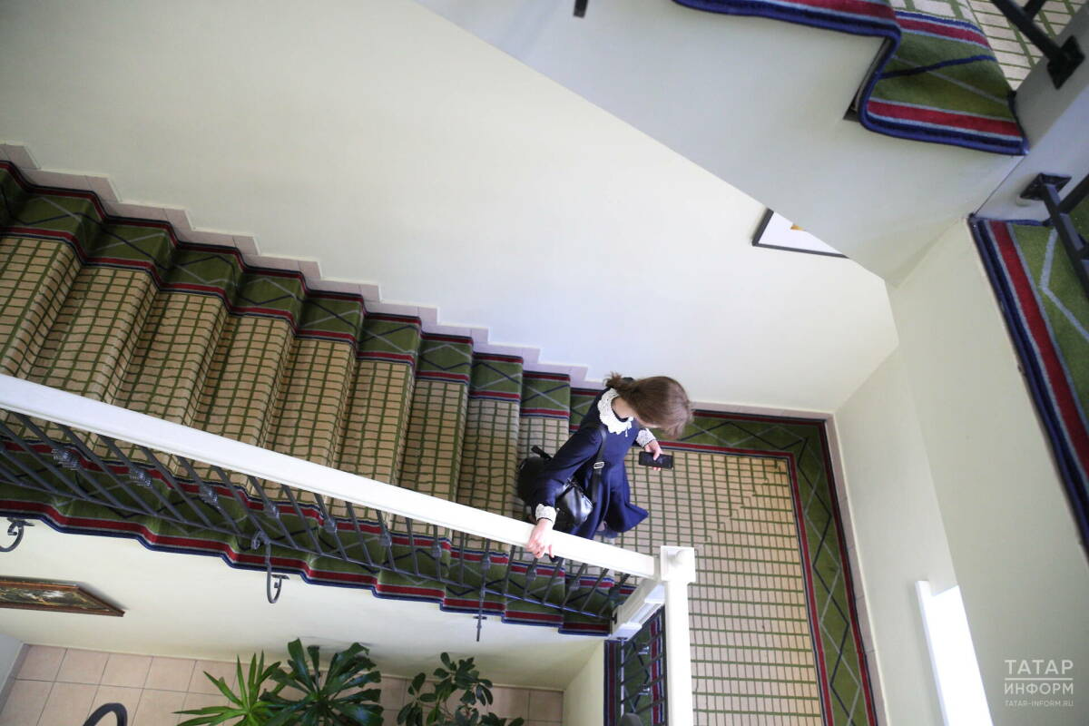 Мәгариф министрлыгында һава температурасы күпме булганда дәресләр үткәрелмәвен аңлаттылар