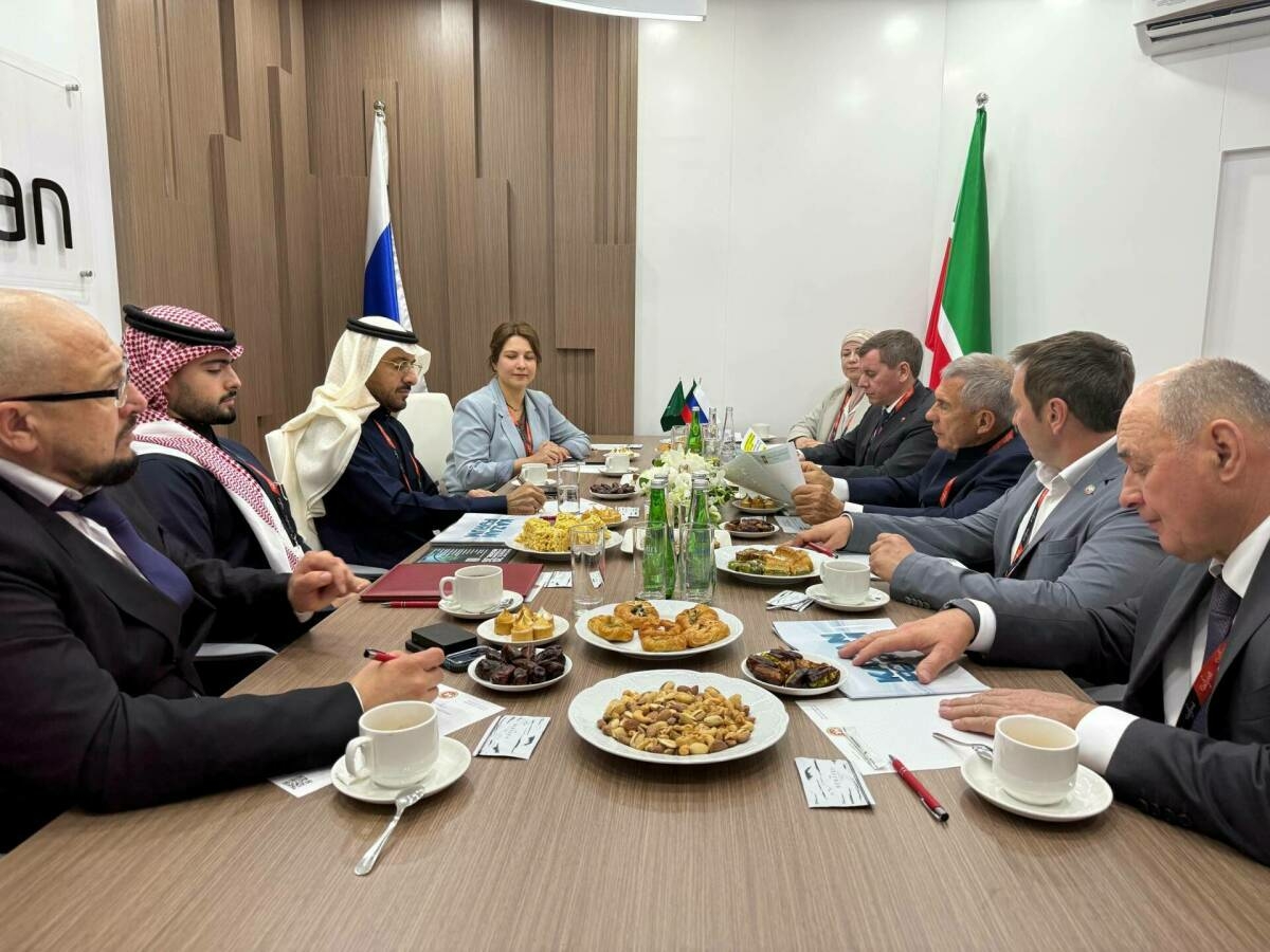 Рөстәм Миңнеханов Согуд Гарәбстаныннан инвесторны KazanForum'га чакырды