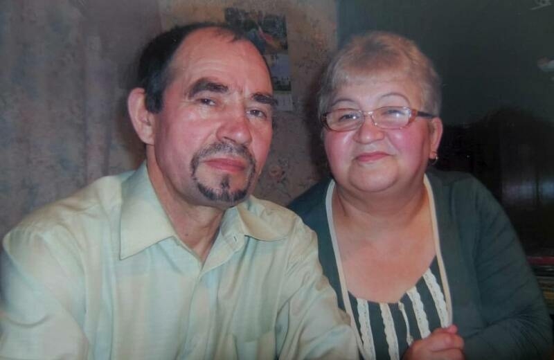 Алтын туйларын билгеләп үтүче Исхаковлар гаиләсе: Китәм дип түгел, торам дип яшәргә кирәк