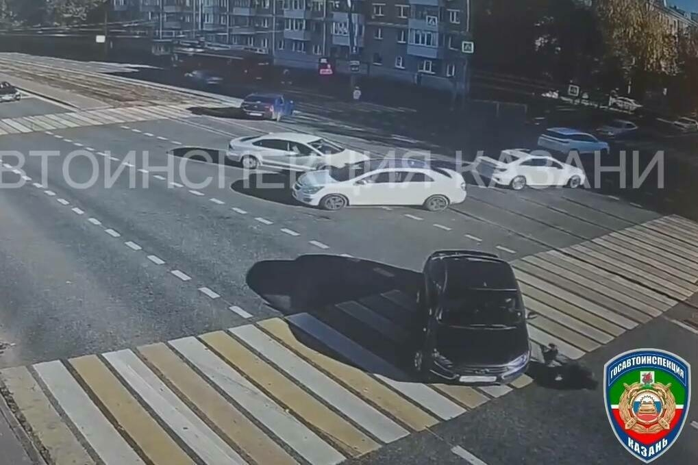 Казанда «Лада Гранта» автомобиле җәяүлеләр кичүендә хатын-кызны бәрдергән