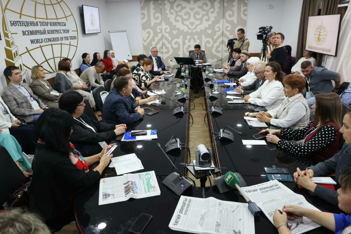 Татар журналистлары телне һәм массакүләм мәгълүмат чараларын үстерү турында сөйләште