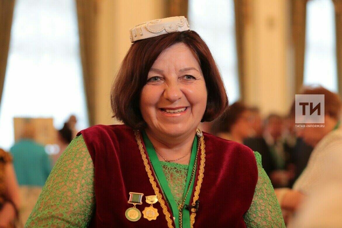 Сахалин татарлары автономиясе рәисе Һади Атласи белән туганлык җепләре турында сөйләде