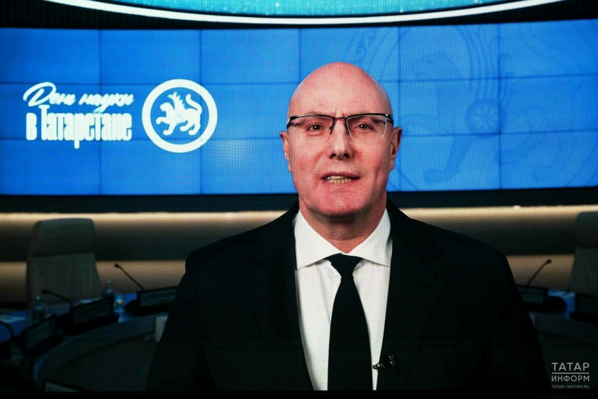 Дмитрий Чернышенко: Татарстан яшь талантлы галимнәрне елдан-ел күбрәк җәлеп итә