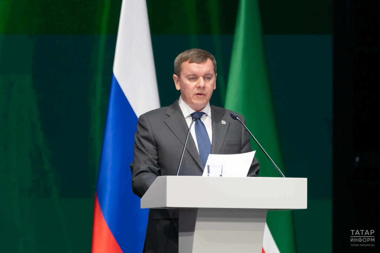 Марат Җәббаров федераль министрлыктан сөткә субсидияне кайтару мөмкинлеген карауны сорады