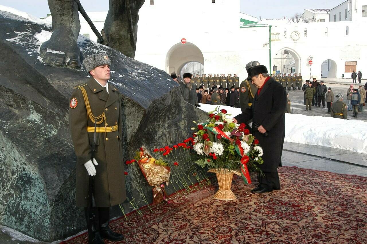 Минтимер Шәймиев: Муса Җәлил – милләтебезнең какшамас рухы гәүдәләнеше