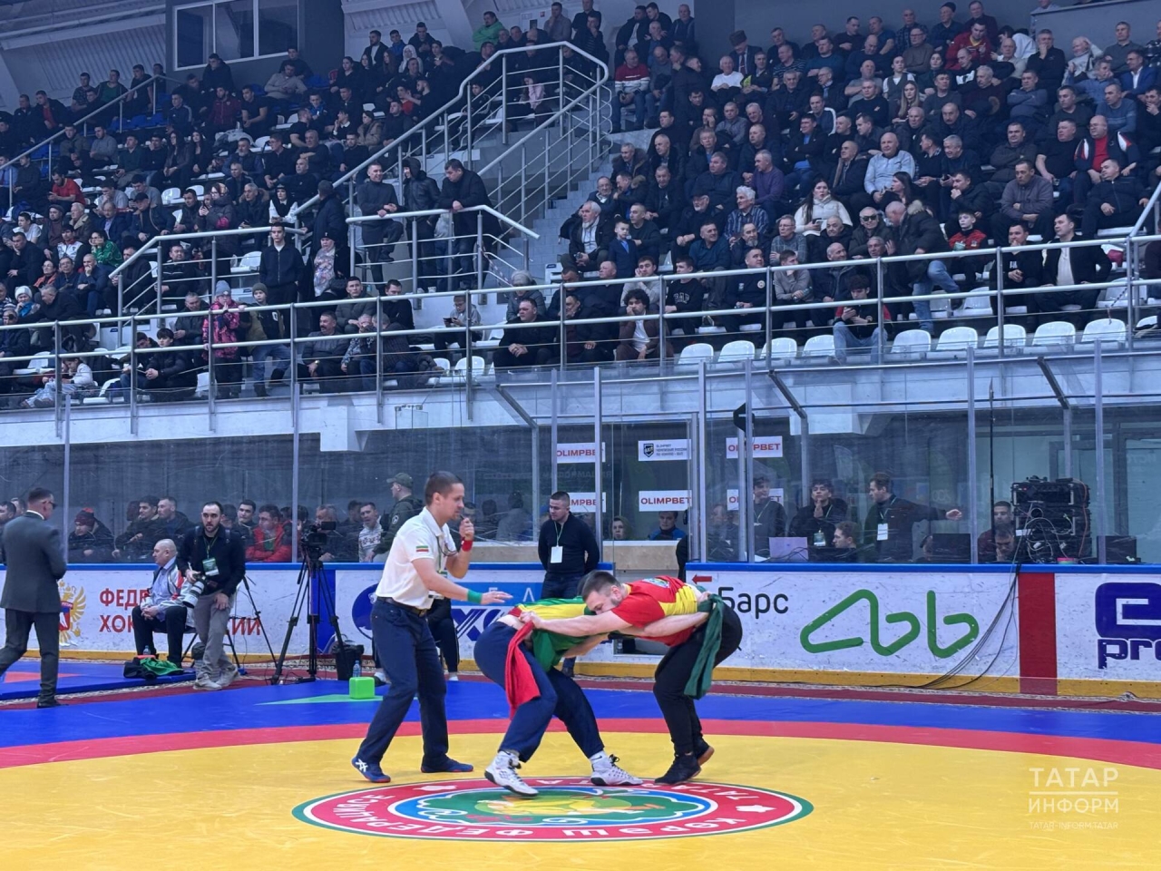 Муса Җәлил истәлегенә багышланган көрәш турнирында җиңүчеләргә суыткыч бүләк ителәчәк