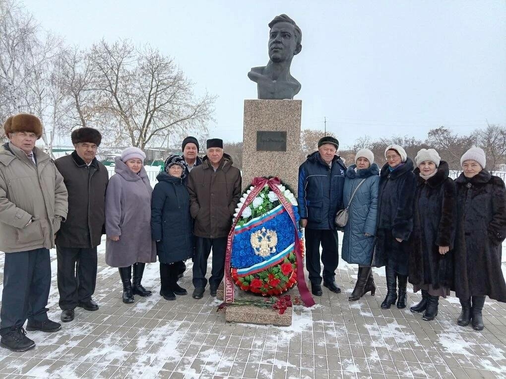 Башкортстан татарлары шагыйрь Муса Җәлилнең туган авылына барган