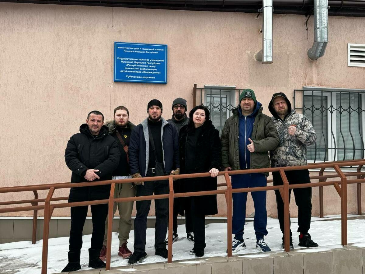 Татарстан волонтерлары Рубежноедагы «Возрождение» үзәгенә гуманитар ярдәм күрсәтте