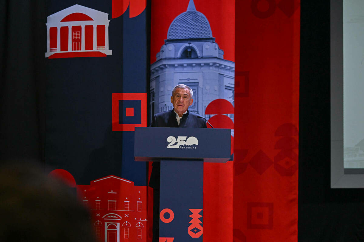 Миңнеханов Бөгелмә районын Татарстанның сәнәгать үзәкләренең берсе дип атады