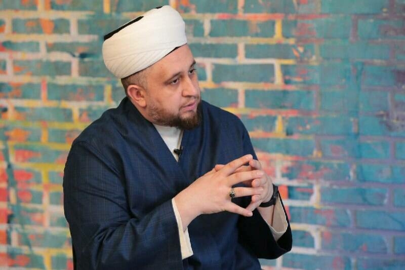 Рөстәм Хәйруллин: Рамазан аенда фитыр садакасы бирү һәм тәравих намазын уку кагыйдәләре