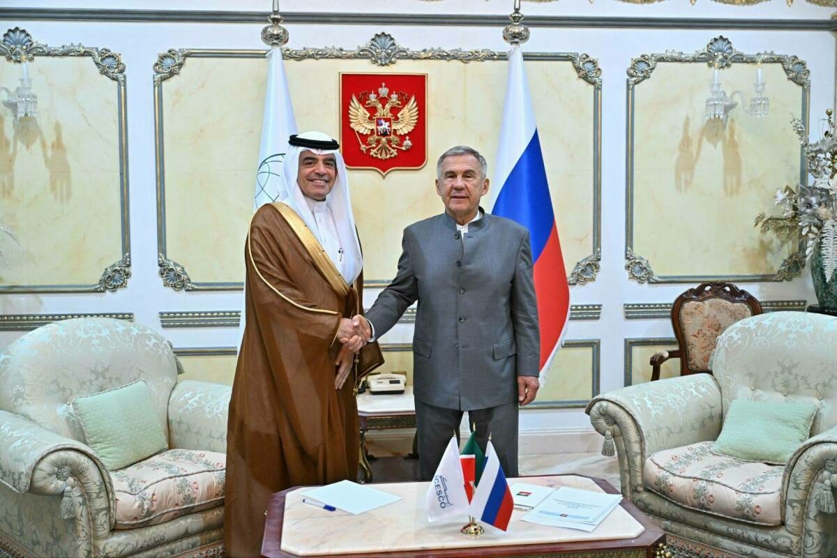 Рөстәм Миңнеханов ИСЕСКО генераль директоры белән очрашты