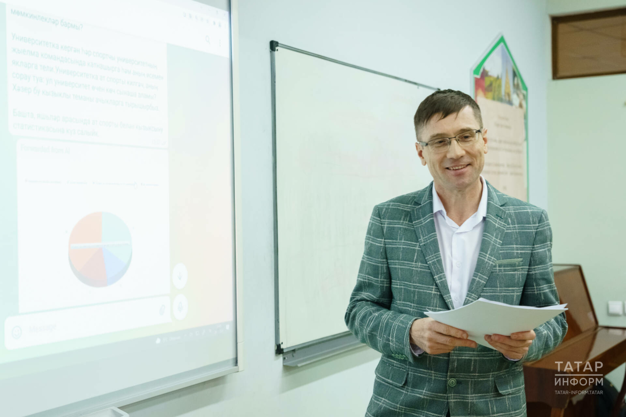 Журналист Рәмис Латыйпов «Тел ачкычы» татар телен өйрәнү клубында дәресләр алып барачак