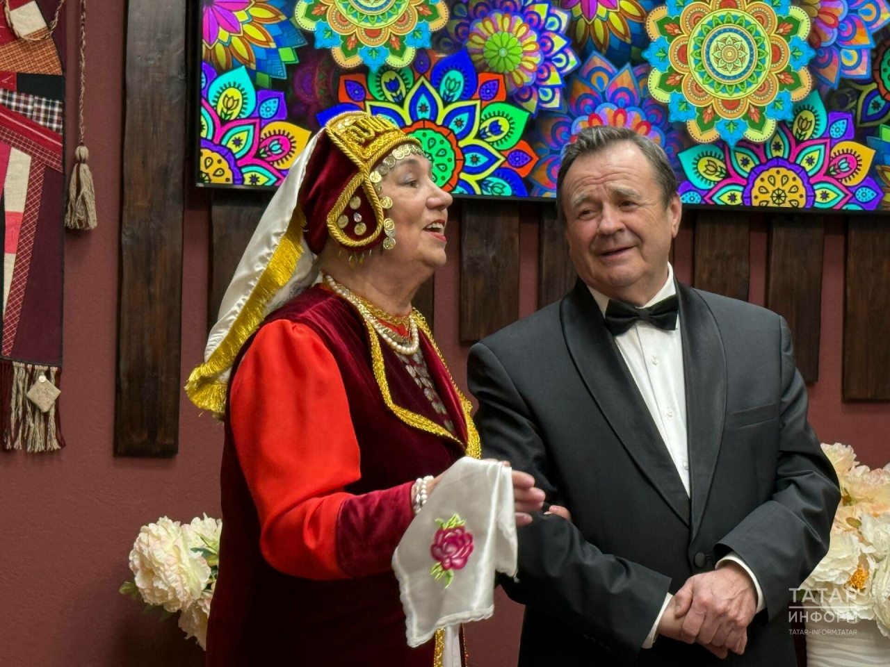 Әлмәт керәшеннәренең «Кәләем» ансамбле юбилеенда: Үз җанын халкына биреп эшли