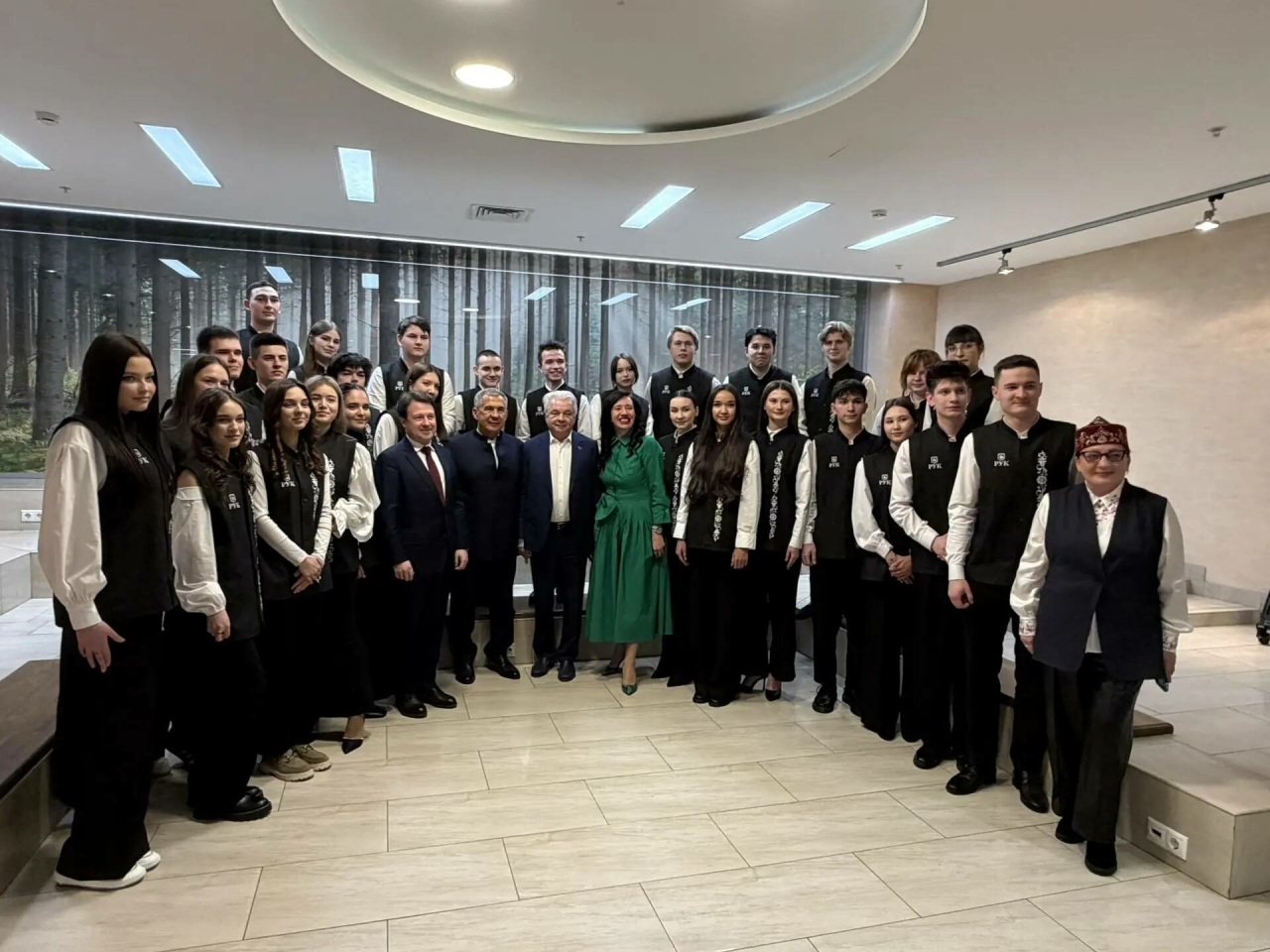 Рөстәм Миңнеханов Россия кооперация университеты эшчәнлеге белән танышкан