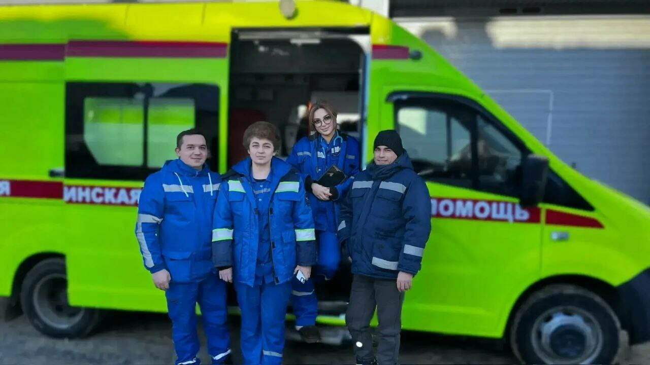 Туктаган йөрәкне терелтү: Казанның Ашыгыч ярдәм хезмәте хатын-кызны үлемнән коткарган