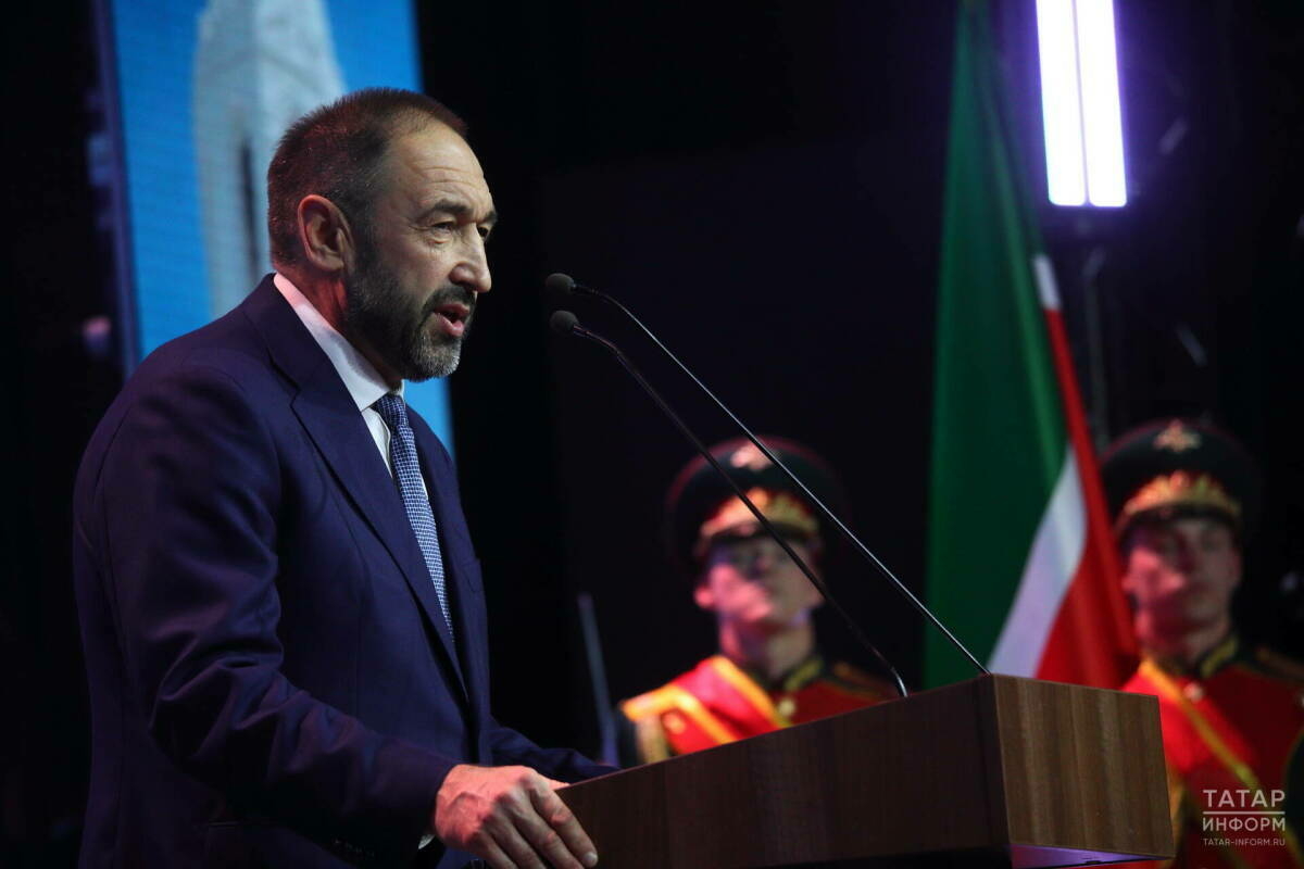 Песошин һәм Сатретдинов «Закон территориясе» конкурсында җиңүчеләрне бүләкләде