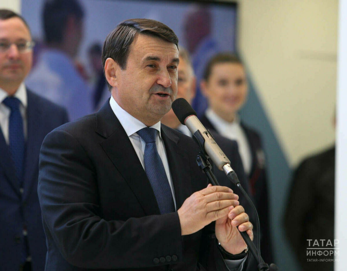 Игорь Левитин Байлар Сабасында өстәл теннисы буенча халыкара турнирны ачты