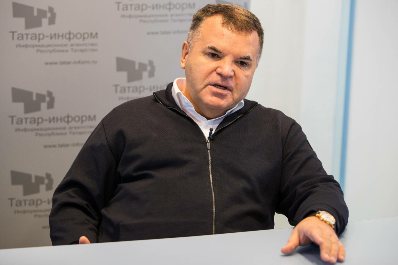 Рөстәм Ямалиев: Татарның күзендә нур булырга тиеш