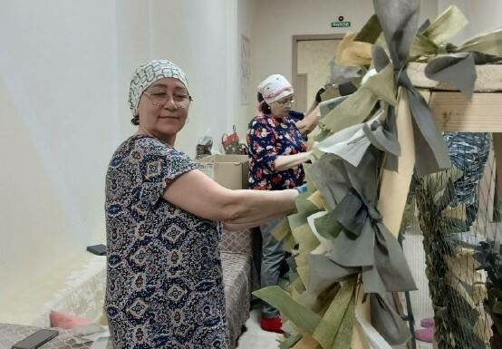 «Актаныш хәрәкәте» волонтерлык берләшмәсе 91 маскировка челтәре өчен материаллар тапшырды