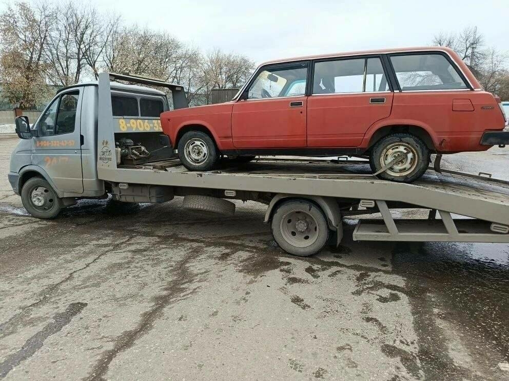 Тукай районында яшәүче гаилә махсус операция зонасына озату өчен автомобиль тапшырды