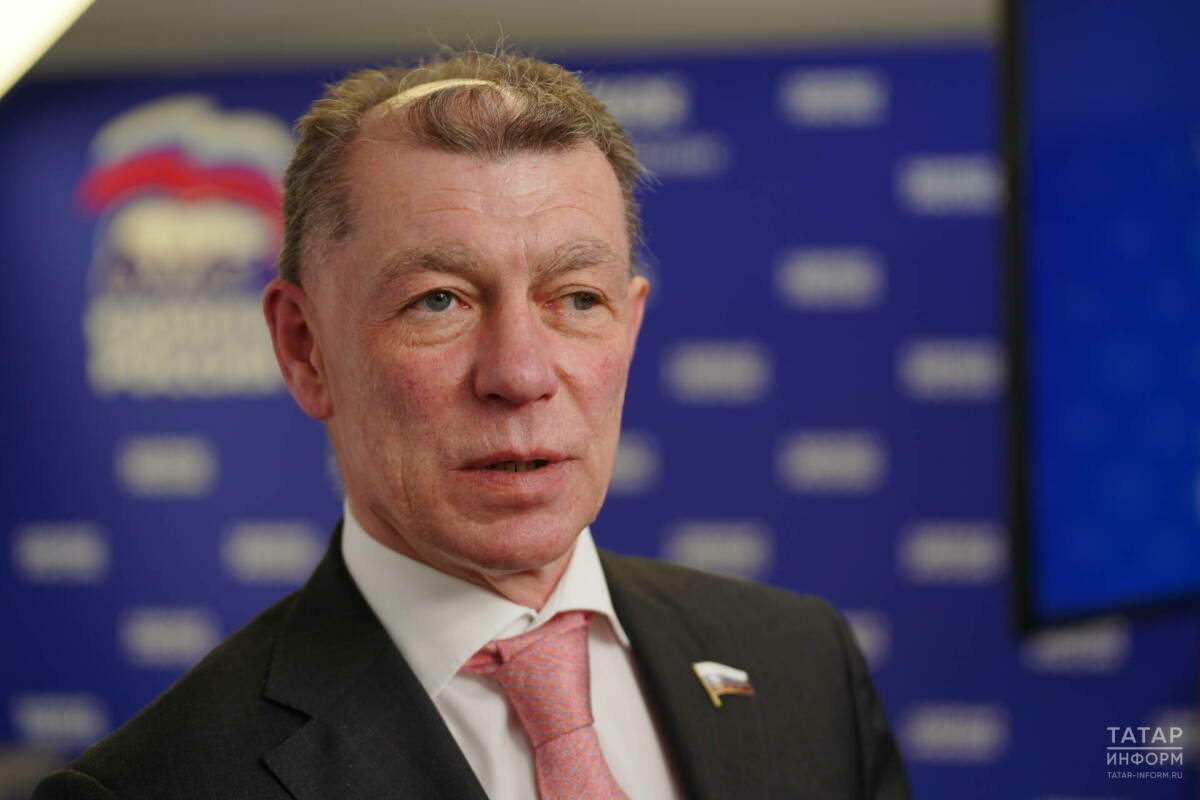 Максим Топилин «Бердәм Россия» праймеризында катнашу өчен документлар тапшырды