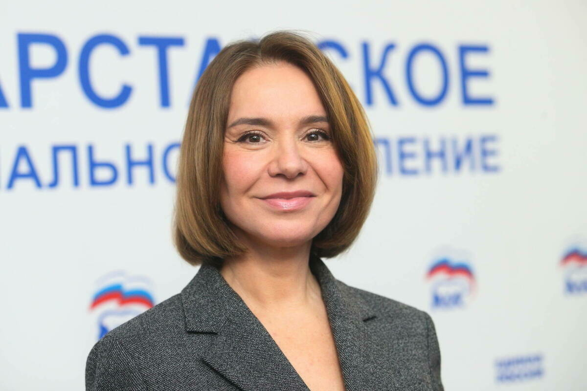 Әлфия Когогина «Бердәм Россия» праймеризында катнашу өчен документлар тапшырды