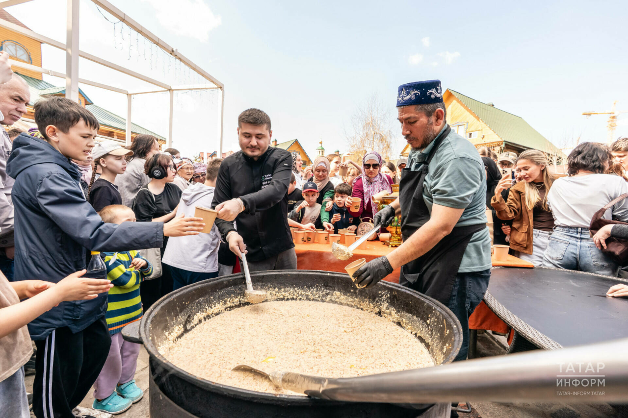 Казан үзәгендә борынгы йола яңара: «Карга боткасы» нинди яңалыклар әзерли?